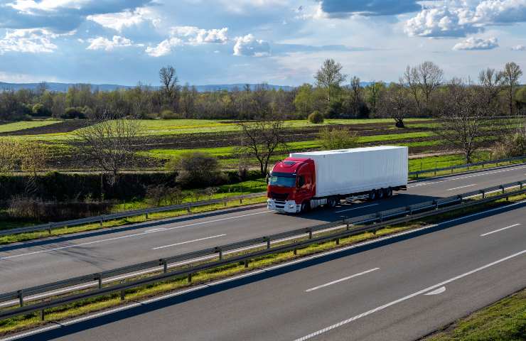 Cala il fatturato delle aziende dei trasporti